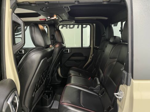 Used 2020 Jeep Gladiator Rubicon AWD/4WD image 28