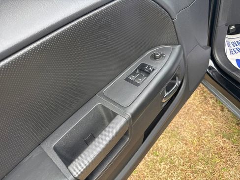 Used 2013 Dodge Challenger R/T Plus image 11