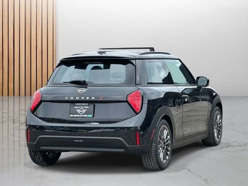 New 2026 MINI Cooper S image 3