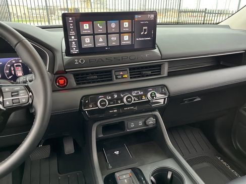 Certified 2026 Honda Passport RTL image 17