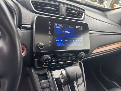 Used 2022 Honda CR-V Touring image 23