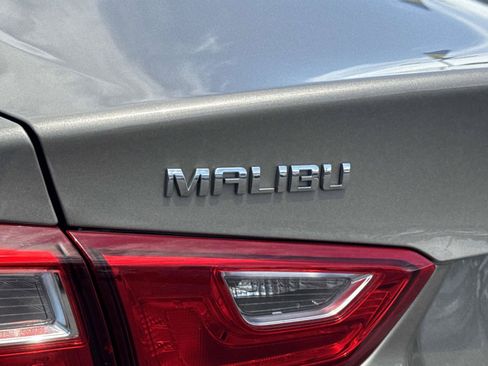 Used 2023 Chevrolet Malibu LT FWD image 30