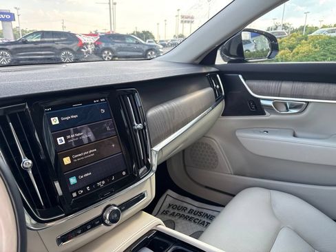 Certified 2023 Volvo S90 B6 Plus AWD/4WD image 22