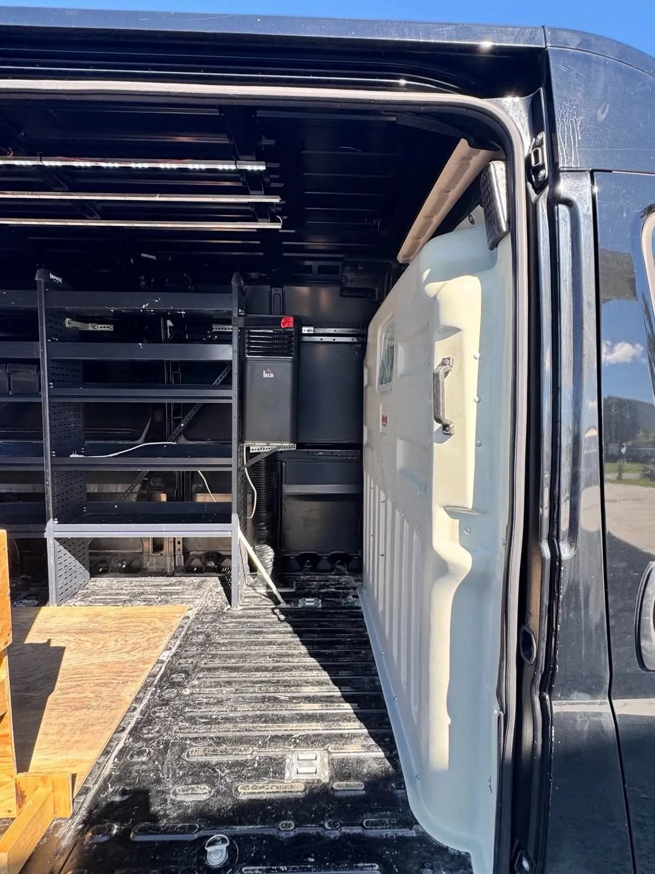 Used 2023 RAM ProMaster 2500 FWD image 26