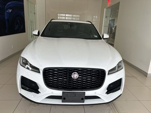 Used 2023 Jaguar F-PACE S image 20
