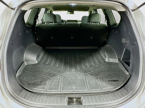 Used 2019 Hyundai Santa Fe SE FWD image 27