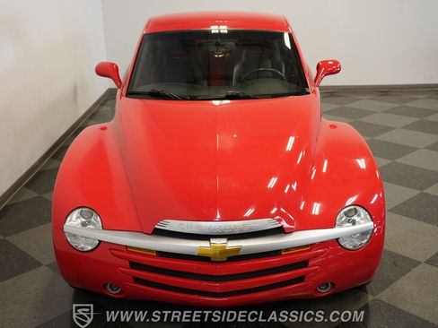 Used 2003 Chevrolet SSR w/ Preferred Equipment Group RWD image 37