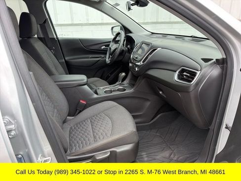 Used 2021 Chevrolet Equinox LT FWD image 39