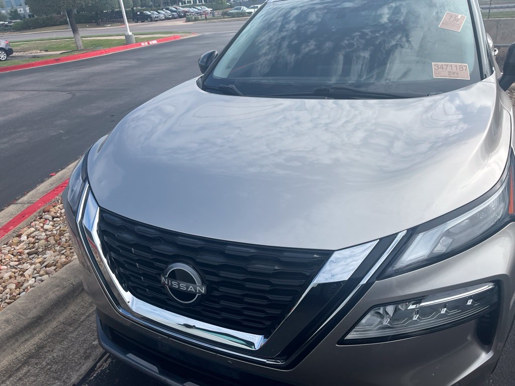 Used 2022 Nissan Rogue SL w/ SL Premium Package AWD/4WD image 2