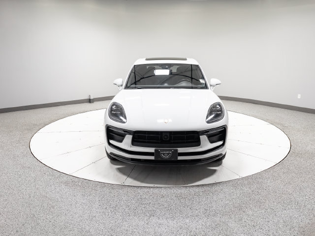 Used 2024 Porsche Macan w/ Premium Plus Package AWD/4WD image 27