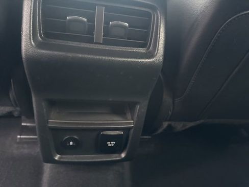 Certified 2022 Ford Edge SEL w/ Convenience Package image 17