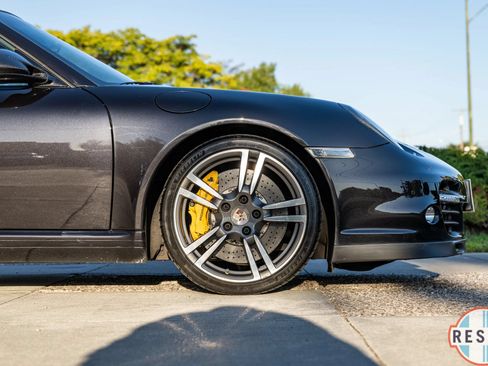 Used 2010 Porsche 911 Turbo AWD/4WD image 24