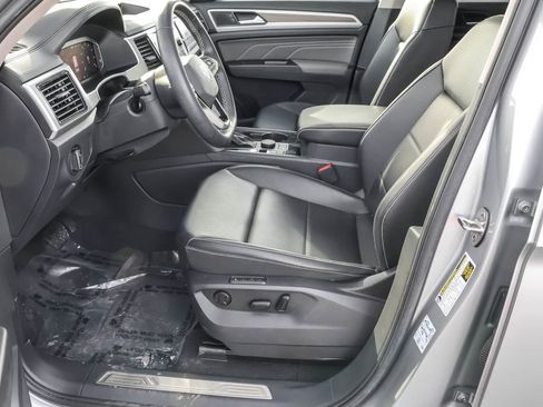 Used 2022 Volkswagen Atlas SEL image 19