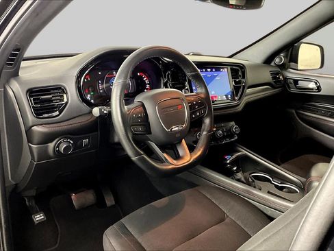 Used 2023 Dodge Durango GT RWD image 17