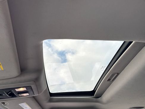 Used 2016 RAM 2500 Laramie w/ Convenience Group image 15