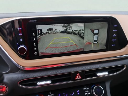 Used 2020 Hyundai Sonata Limited image 18