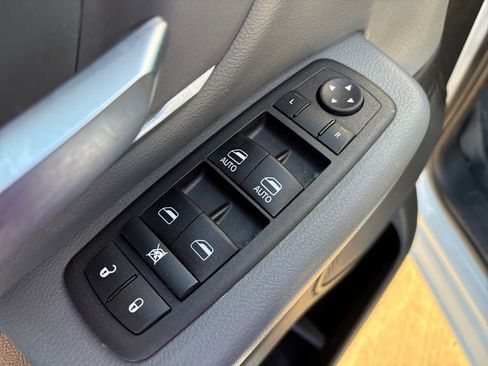 Used 2022 RAM 1500 Big Horn image 17