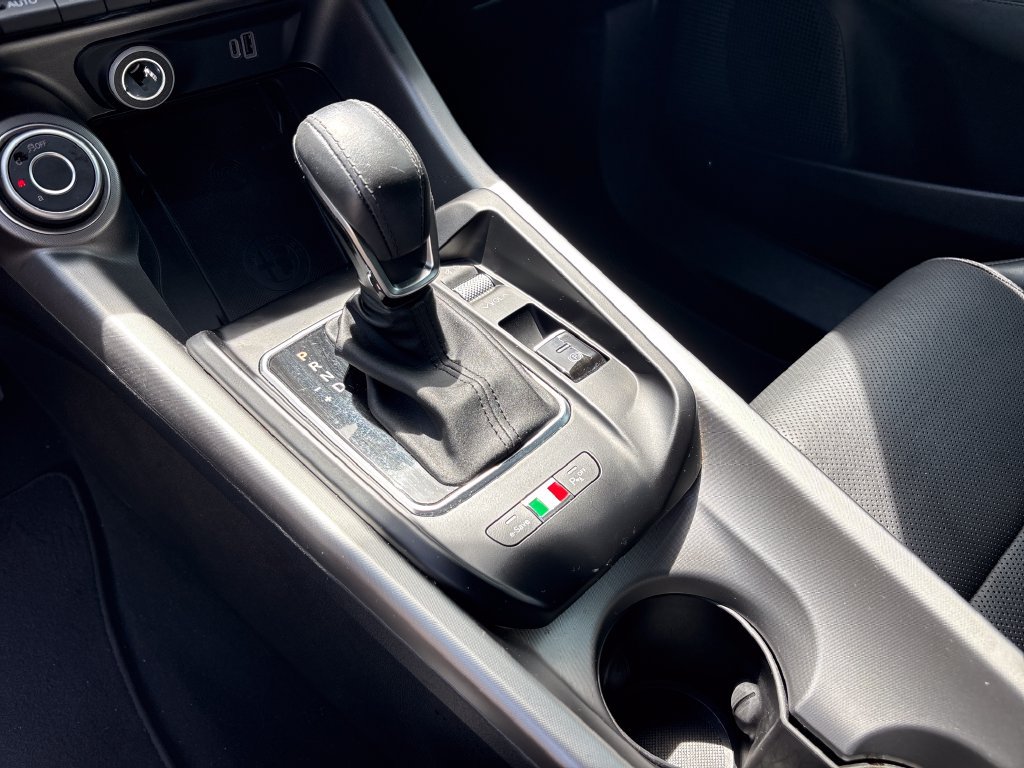 Used 2024 Alfa Romeo Tonale Ti w/ Active Assist Package AWD/4WD image 28