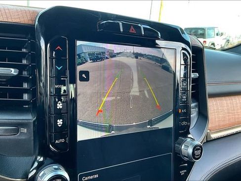 Used 2023 RAM 1500 Limited image 13