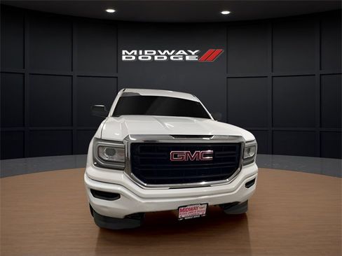 Used 2018 GMC Sierra 1500 4x4 Double Cab w/ Sierra Convenience Package image 10