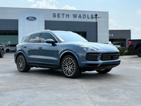 Used 2020 Porsche Cayenne AWD/4WD image 1