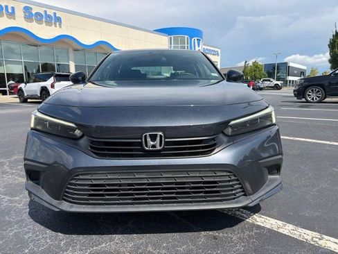 Certified 2022 Honda Civic Sport image 2