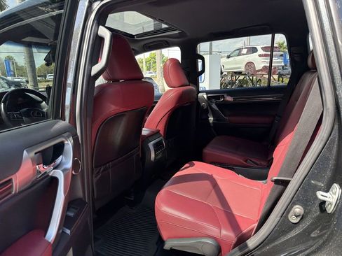 Used 2023 Lexus GX 460 Premium image 27