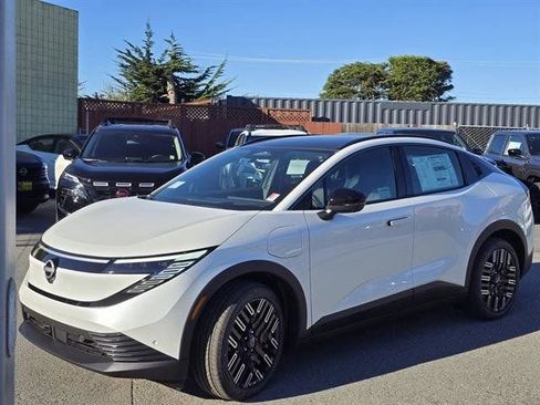 New 2026 Nissan Leaf Platinum+ image 3