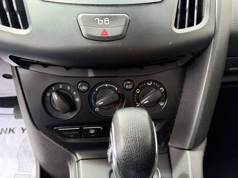 Used 2014 Ford Focus S FWD image 10