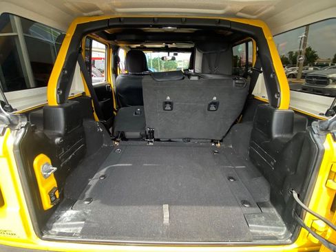 Used 2021 Jeep Wrangler Unlimited Sport AWD/4WD image 27