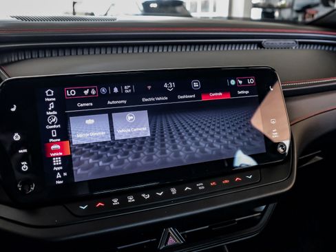 Used 2025 Dodge Charger R/T w/ Quick Order Package 25M R/T image 26