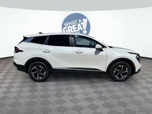 Certified 2023 Kia Sportage LX FWD image 4