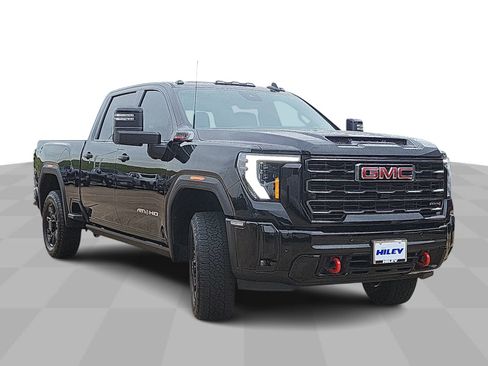 Used 2026 GMC Sierra 2500 AT4 w/ AT4 Premium Plus Package AWD/4WD image 2