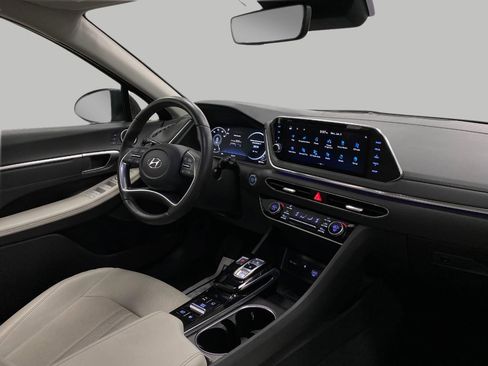 Used 2023 Hyundai Sonata Limited image 18