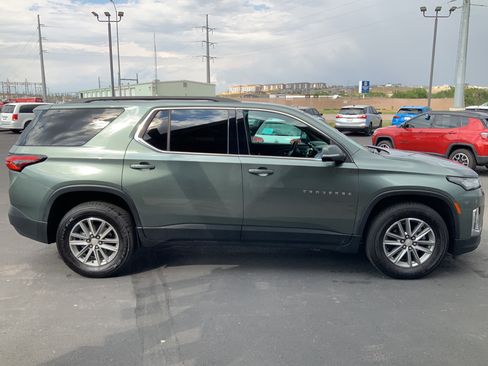 Used 2023 Chevrolet Traverse LT w/ LPO, Floor Liner Package AWD/4WD image 5