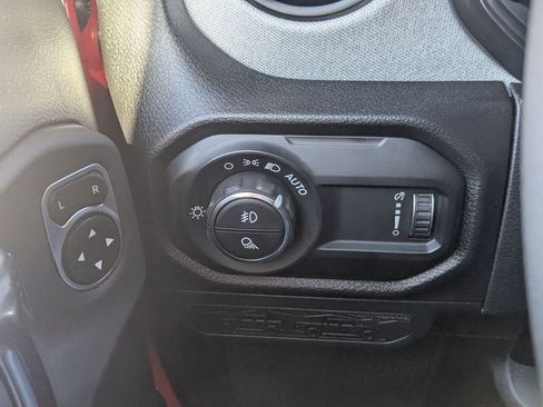 New 2026 Jeep Gladiator Sport image 16