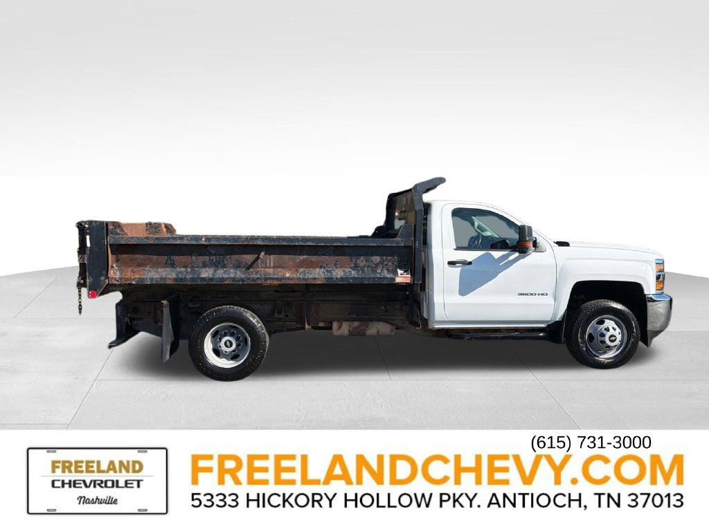 Used 2017 Chevrolet Silverado 3500 W/T w/ WT Convenience Package AWD/4WD image 2