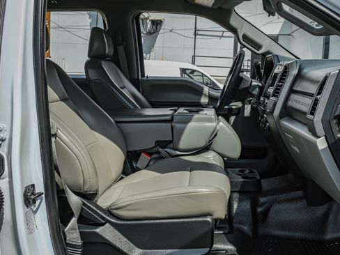 Used 2019 Ford F350 XL w/ Power Equipment Group image 30