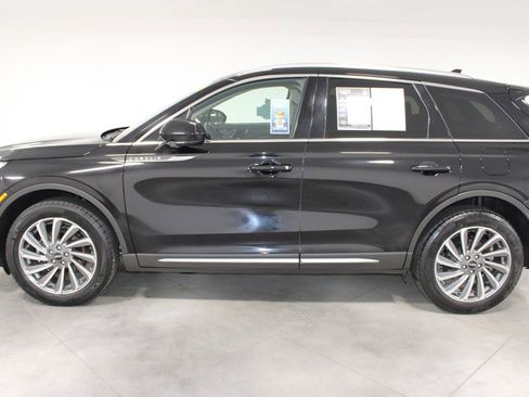 Used 2024 Lincoln Corsair Reserve image 6