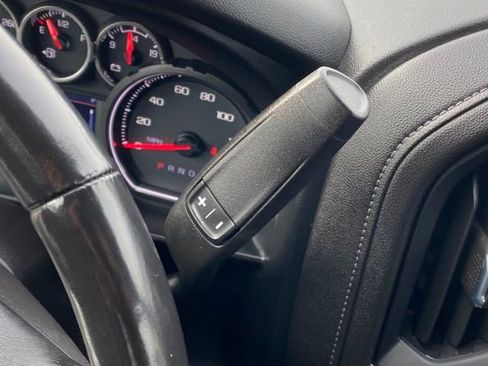 Used 2021 Chevrolet Silverado 1500 LT Trail Boss w/ Convenience Package II image 20