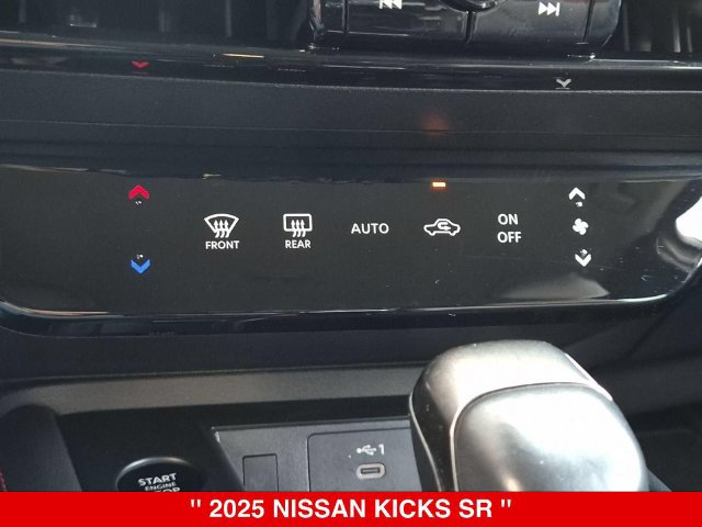 Certified 2025 Nissan Kicks SR AWD/4WD image 25