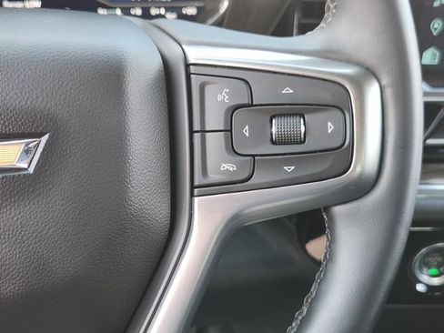 Used 2023 Chevrolet Silverado 1500 LT AWD/4WD image 27