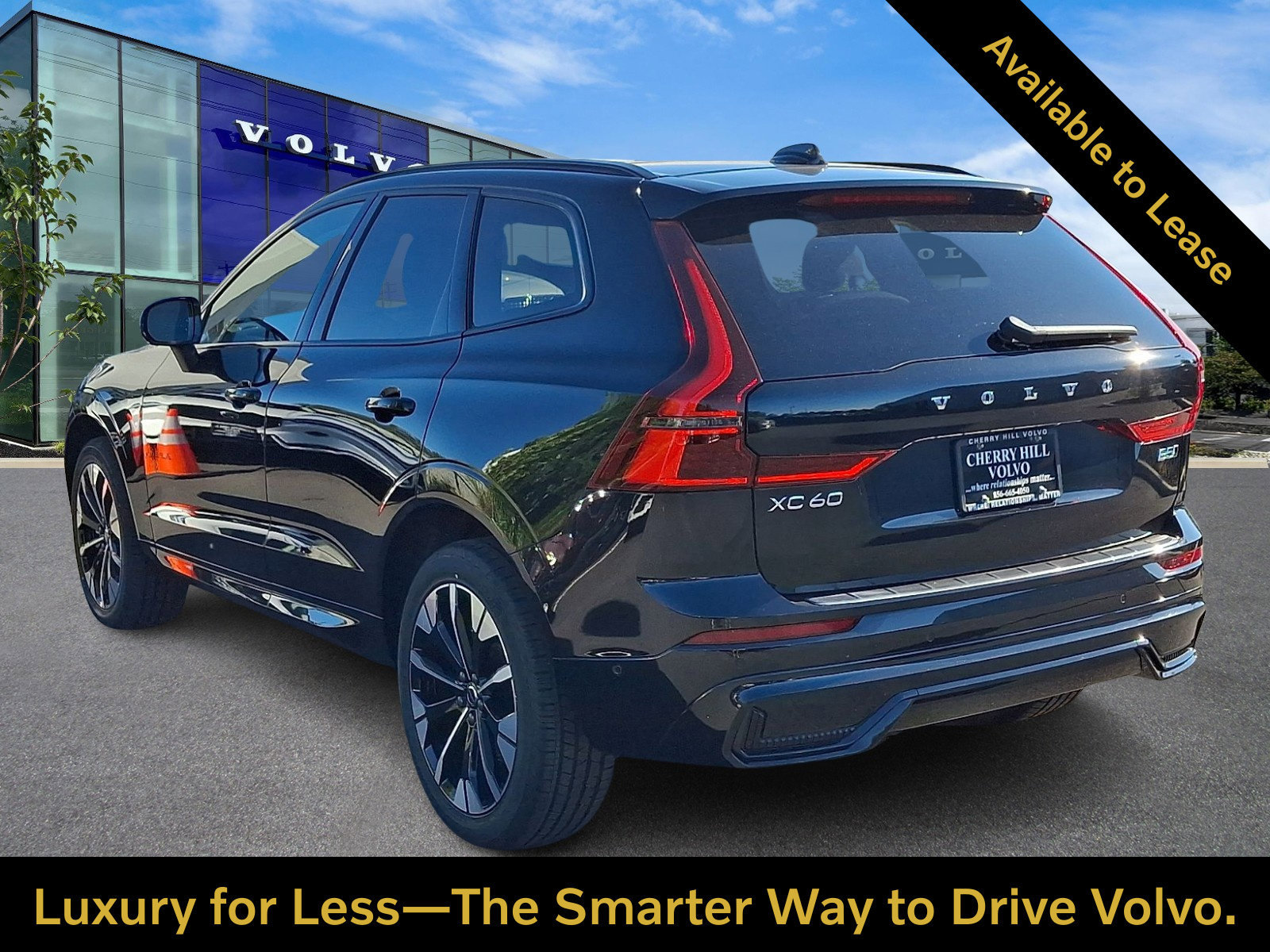 Certified 2026 Volvo XC60 B5 Plus w/ Protection Package Premier AWD/4WD image 4