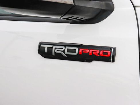 Used 2019 Toyota Tacoma TRD Pro AWD/4WD image 7