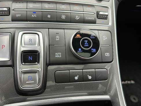Used 2023 Hyundai Santa Fe SEL w/ Premium Package AWD/4WD image 23