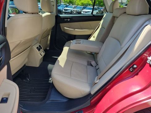 Used 2018 Subaru Outback 2.5i Limited AWD/4WD image 35