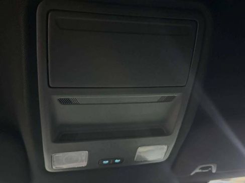 Used 2024 Ford Mustang GT RWD image 32