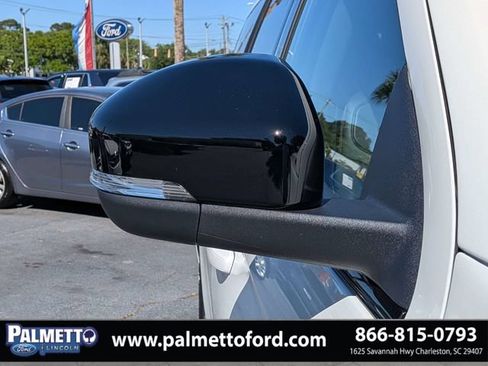 Used 2025 Ford Expedition Tremor AWD/4WD image 12