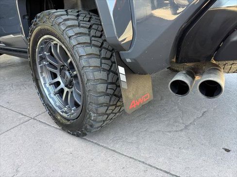 Used 2025 Toyota Tacoma TRD Pro AWD/4WD image 35