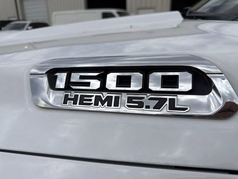 Used 2021 RAM 1500 Laramie AWD/4WD image 9